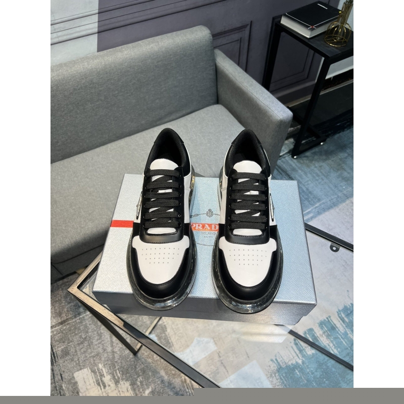 Pra*a casual shoes
